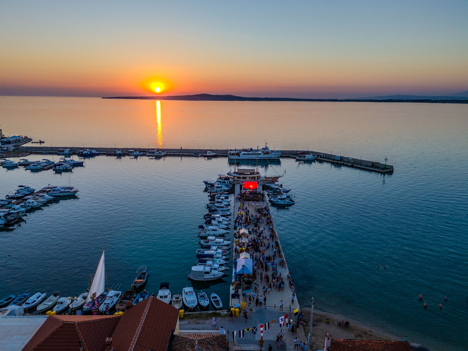 Noć privlačkih ribara i sabunjara 2024 @ luka Stari porat Noć privlačkih ribara i sabunjara 2024 @ luka Stari porat