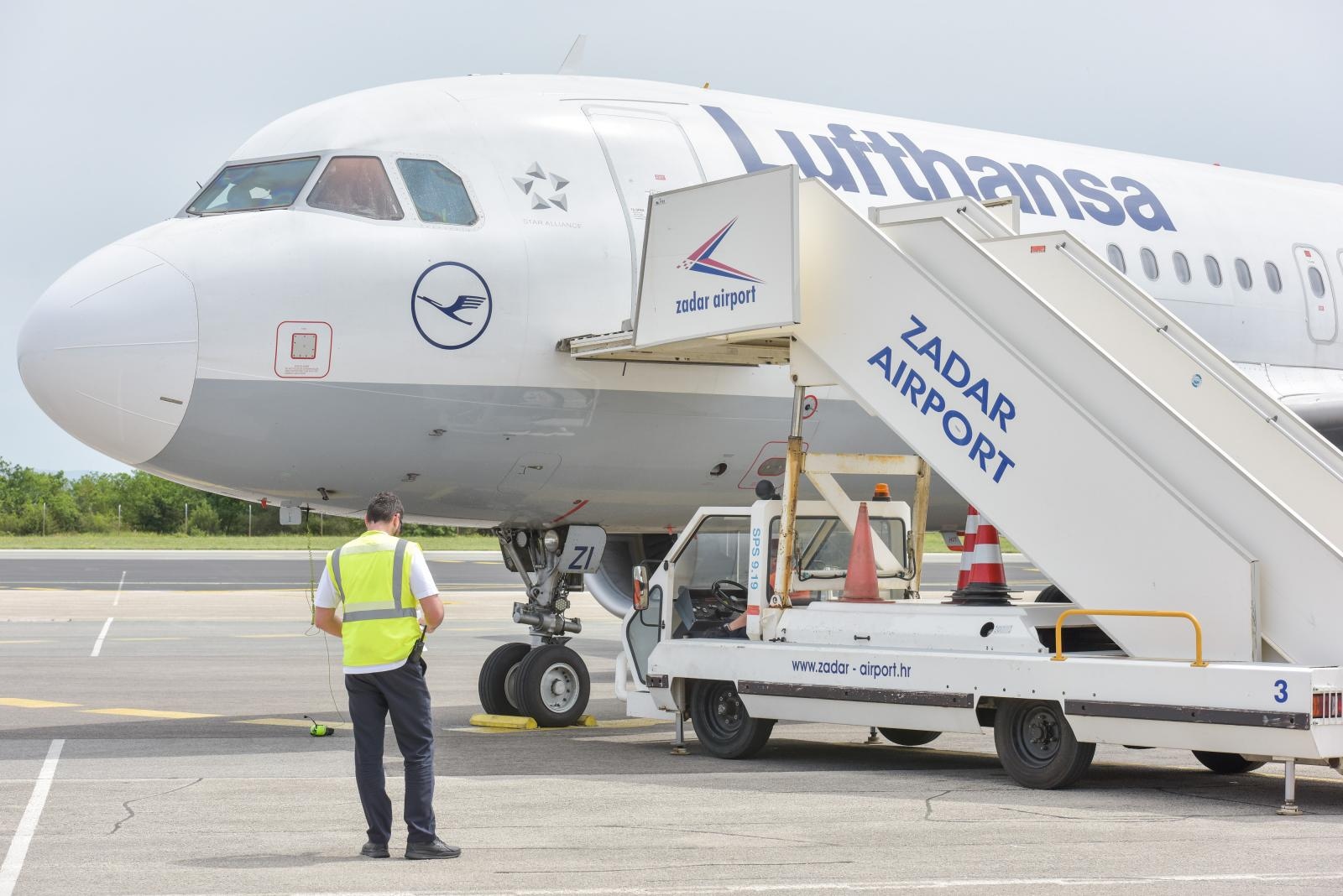 U zračnu luku Zadar svečano sletio prvi zrakoplov Lufthanse iz Frankfurta