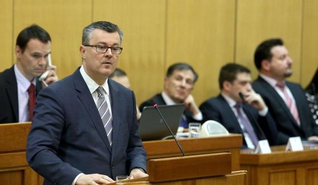Sabor RH poceo je raspravu o prijedlogu proracuna za 2016. godinu. Premijer Tihomir Oreskovic. Photo: Patrik Macek/PIXSELL