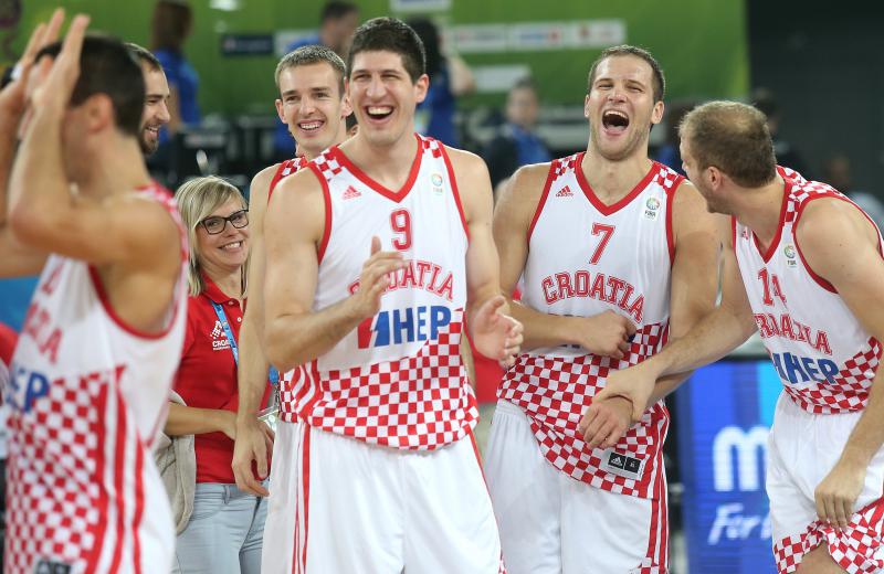 Velika hrvatska fešta u ljubljanskim Stožicama nakon plasmana u polufinale Eurobasketa, Foto. Igor Kralj/PIXSELL Velika hrvatska fešta u ljubljanskim Stožicama nakon plasmana u polufinale Eurobasketa, Foto. Igor Kralj/PIXSELL