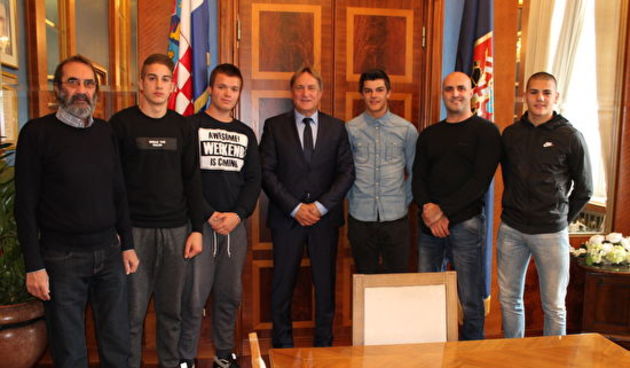 Treneri i borci Kickboxnig kluba Pretorian: Trud se isplatio!