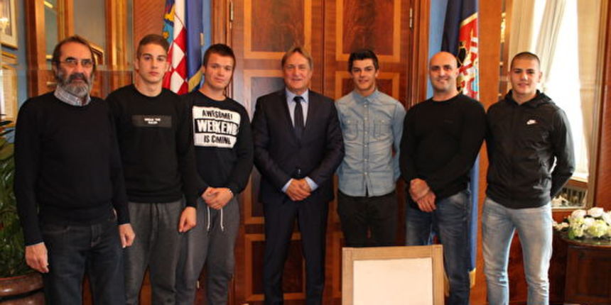 Treneri i borci Kickboxnig kluba Pretorian: Trud se isplatio!