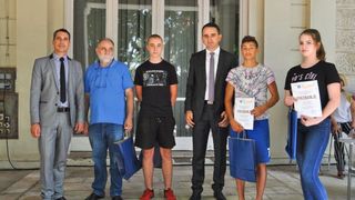 Zamjenik župana primio nagrađene učenike Zamjenik župana primio nagrađene učenike