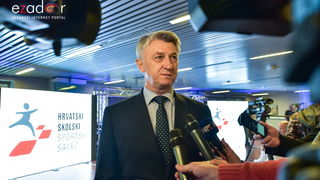 Na Višnjiku održana javna radionica “Zdravstveno usmjerena tjelesna aktivnost učenika” (ZUTA) Na Višnjiku održana javna radionica “Zdravstveno usmjerena tjelesna aktivnost učenika” (ZUTA)