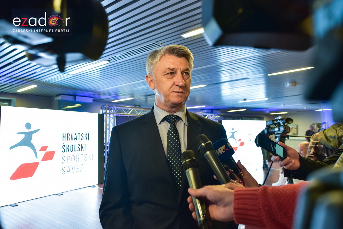 Na Višnjiku održana javna radionica “Zdravstveno usmjerena tjelesna aktivnost učenika” (ZUTA) Na Višnjiku održana javna radionica “Zdravstveno usmjerena tjelesna aktivnost učenika” (ZUTA)