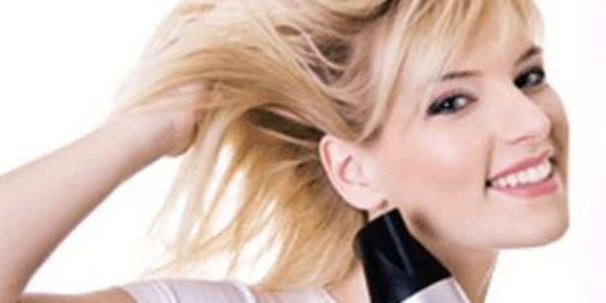 Feniranje, foto: frizura.rs