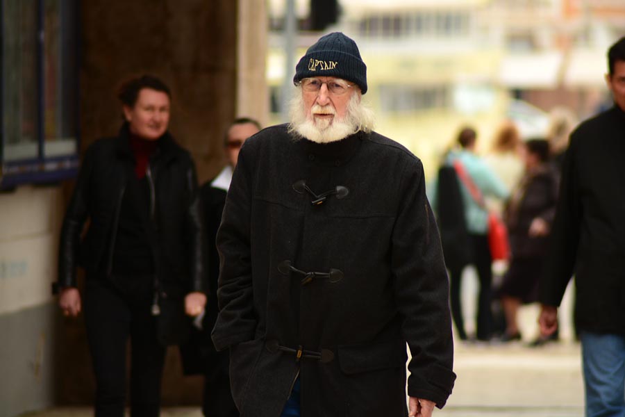 đir po gradu, šime grzan