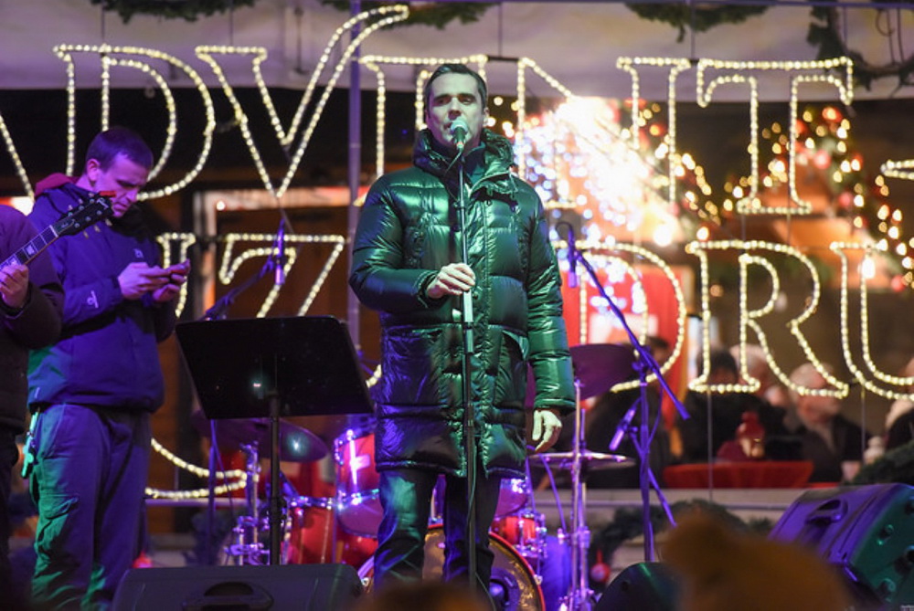 Advent u Zadru: Đani Stipaničev @ Trg Petra Zoranića