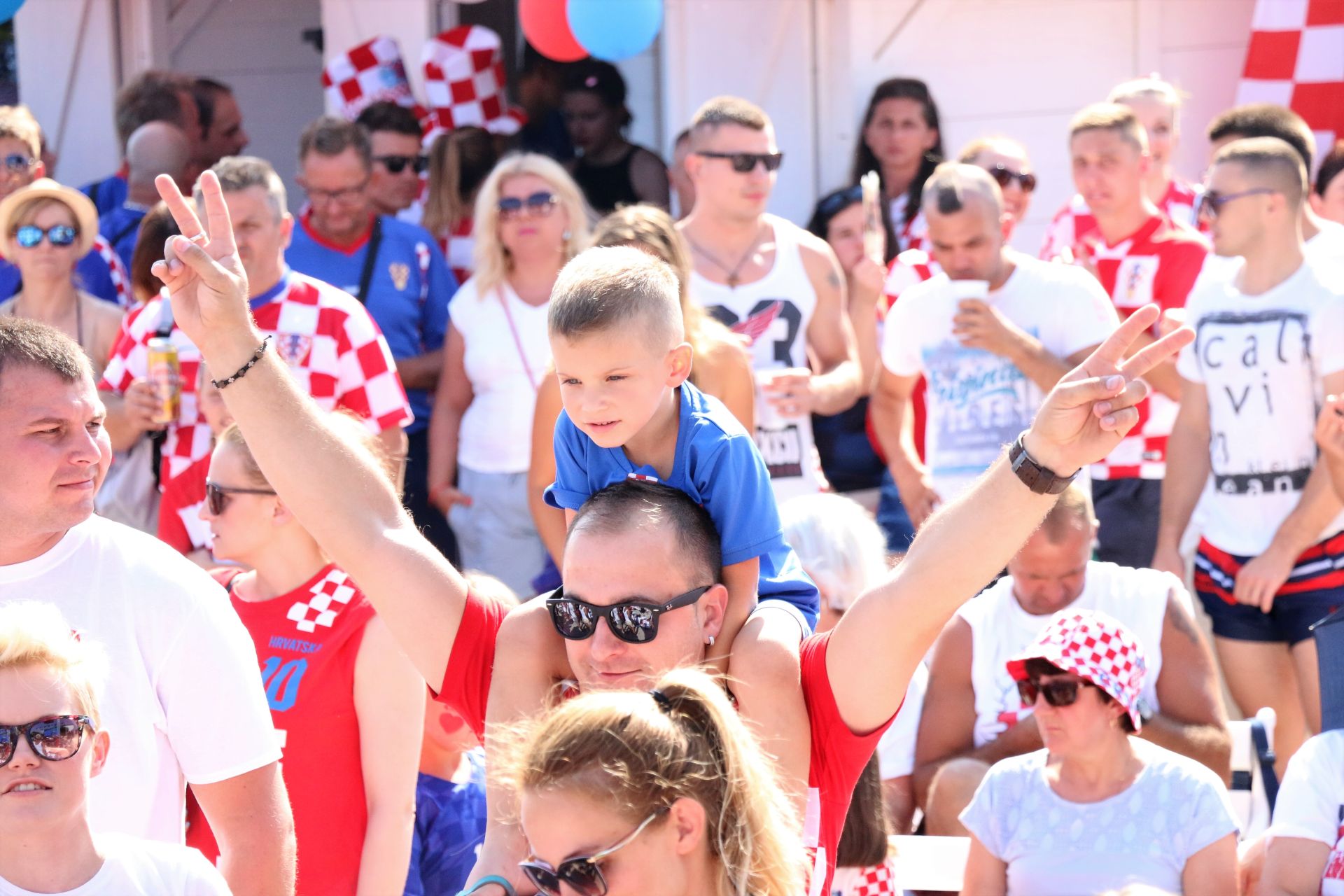 Na Viru se svim srcem navijalo za Vatrene