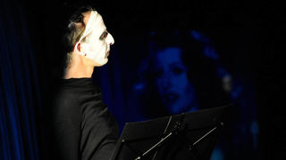 17. Zadarsko kazališno ljeto: Multimedijalni performans “Diva”, Edvin Liverić, foto: N. Marčev 17. Zadarsko kazališno ljeto: Multimedijalni performans “Diva”, Edvin Liverić, foto: N. Marčev