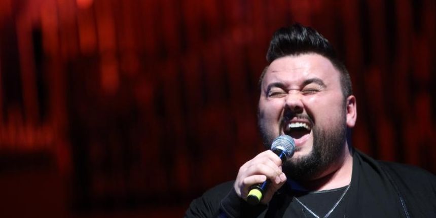 Dvorana Vatroslav Lisinski, humanitarni koncert udruge Ljubav na djelu kojim se prikuplja novac za lijecenje djece oboljele od malignih bolesti. Koncert je odrzao Jacques Houdek sa zvijezdama The Voicea. Photo: Goran Jakus/PIXSELL Dvorana Vatroslav Lisinski, humanitarni koncert udruge Ljubav na djelu kojim se prikuplja novac za lijecenje djece oboljele od malignih bolesti. Koncert je odrzao Jacques Houdek sa zvijezdama The Voicea. Photo: Goran Jakus/PIXSELL