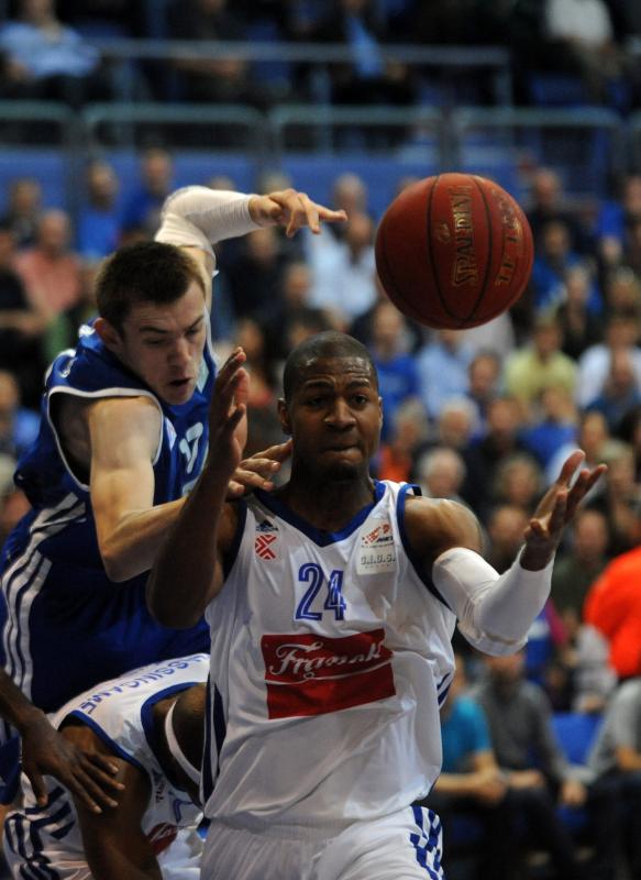 KC Drazen Petrovic, Zagreb – A1 Liga za prvaka, prva utakmica finala doigravanja. KK Cibona – KK Zadar. Photo: Danijel Kasap/PIXSELL KC Drazen Petrovic, Zagreb – A1 Liga za prvaka, prva utakmica finala doigravanja. KK Cibona – KK Zadar. Photo: Danijel Kasap/PIXSELL