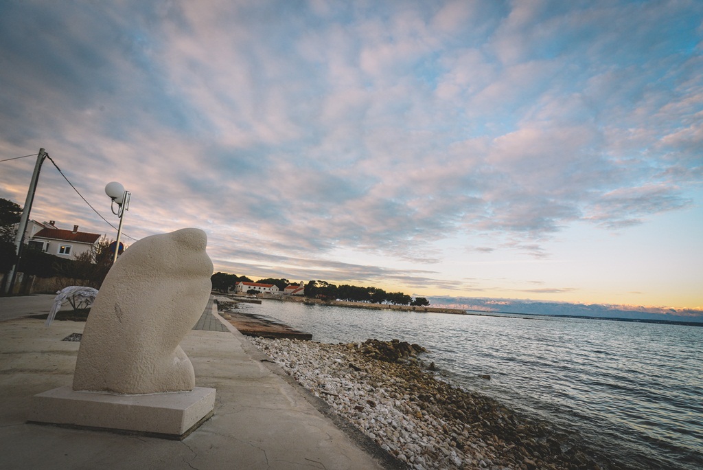 Đir po Sutomišćici Đir po Sutomišćici