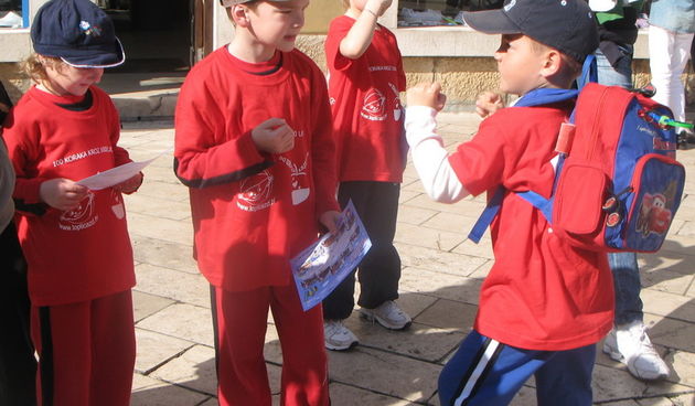 100 koraka kroz 1000 ulica