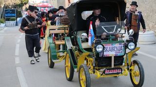 2. Međunarodna karnevalska povorka Virskih maškara