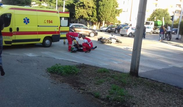 Dvije osobe ozljeđene u prometnoj nesreći na križanju ulica Bana Jelačića i dr. Franje Tuđmana