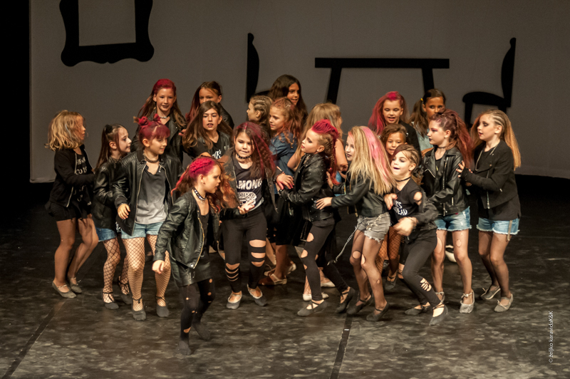 Gesta u HNK Zadar: “Odgojoj 2 (pubertet uzvraća)”