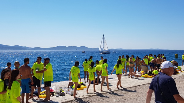 Sasvim osoban doživljaj – 10. dm Millennium Jump sa zadarske rive. Foto: Mladen Malik Barba Sasvim osoban doživljaj – 10. dm Millennium Jump sa zadarske rive. Foto: Mladen Malik Barba