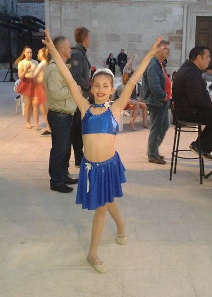 Plesni spektakl prvog dana 2. “Festivala plesa – Pag 2016” Plesni spektakl prvog dana 2. “Festivala plesa – Pag 2016”