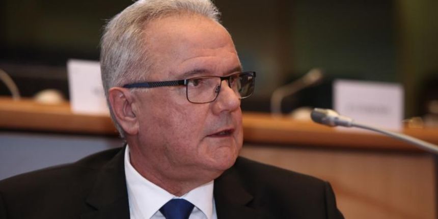 Brisel – Neven Mimica, kandidat za europskog povjerenika za medjunarodnu suradnju i razvoj, prolazi saslusanje pred zastupnicima Odbora za razvoj Europskog parlamenta. Photo: Tomislav Krasnec/VLM/PIXSELL Brisel – Neven Mimica, kandidat za europskog povjerenika za medjunarodnu suradnju i razvoj, prolazi saslusanje pred zastupnicima Odbora za razvoj Europskog parlamenta. Photo: Tomislav Krasnec/VLM/PIXSELL