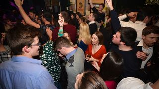 Božićni koncert Marijana Bana i Diktatora u Maraschino baru