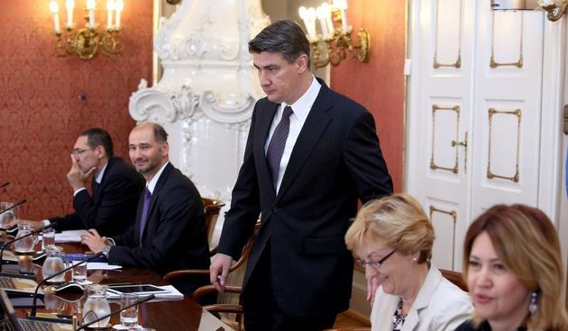 01.08.2013., Zagreb – U Banskim dvorima odrzana je posljednja sjednica Vlade RH prije ljetne stanke. Photo: Patrik Macek/PIXSELL Autor  Patrik Macek/PIXSELL KLJUČNE RIJEČI  Zoran Milanovic, sjednica, vlada