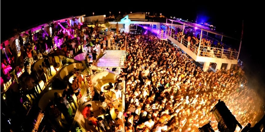 DJ Axwell doveo Aquarius do usijanja! DJ Axwell doveo Aquarius do usijanja!