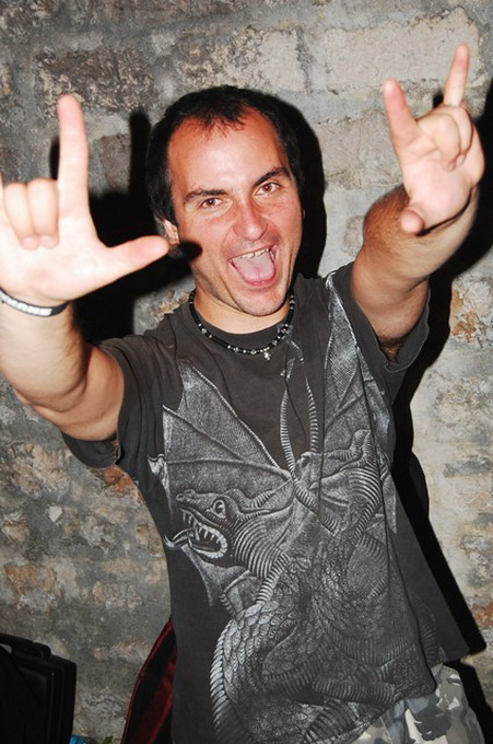 Gitarijada Za šaku metala 2012, foto: Tea Balog Gitarijada Za šaku metala 2012, foto: Tea Balog