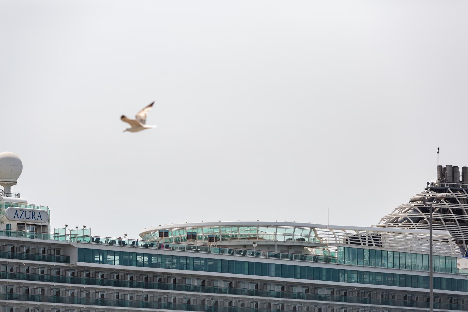 Zadar: Jutros u Gaženicu uplovio kruzer Azura Zadar: Jutros u Gaženicu uplovio kruzer Azura