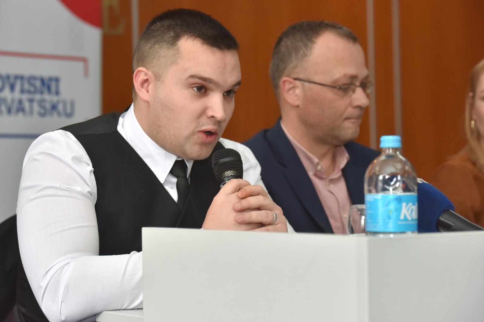 Esih i Hasanbegović predstavili koordinatore zadarske podružnice stranke Neovisni za Hrvatsku