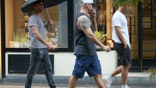 Zagreb: Ricky Martin prošetao gradom u društvu partnera Jwana i Viktora Drage Zagreb: Ricky Martin prošetao gradom u društvu partnera Jwana i Viktora Drage