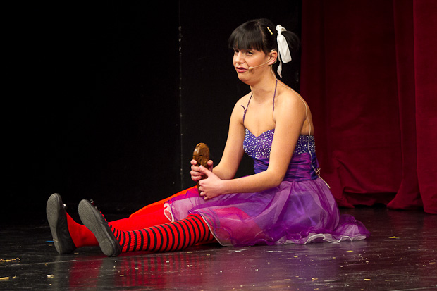 Plesna čestitka Zadarskog plesnog ansambla, Foto: Leo Banić Plesna čestitka Zadarskog plesnog ansambla, Foto: Leo Banić