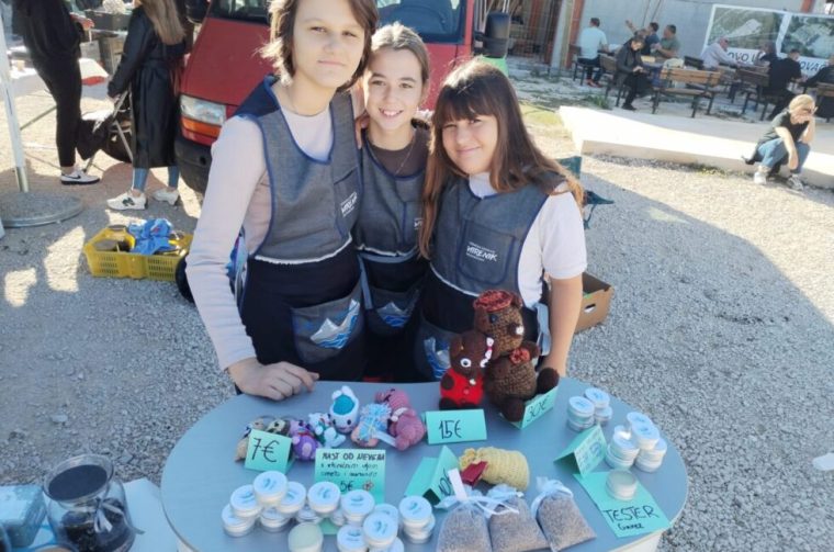 OŠ Starigrad organizira sajam za pomoć za liječenje djevojčice Mile OŠ Starigrad organizira sajam za pomoć za liječenje djevojčice Mile