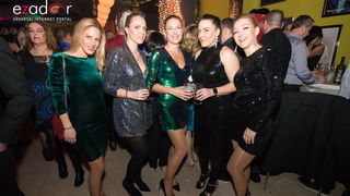 Ludnica u Saturnusu: Najbolji doček u svemiru i šire Ludnica u Saturnusu: Najbolji doček u svemiru i šire