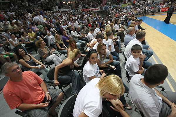 KK Zadar-KK Cibona (foto:Saša Čuka) KK Zadar-KK Cibona (foto:Saša Čuka)