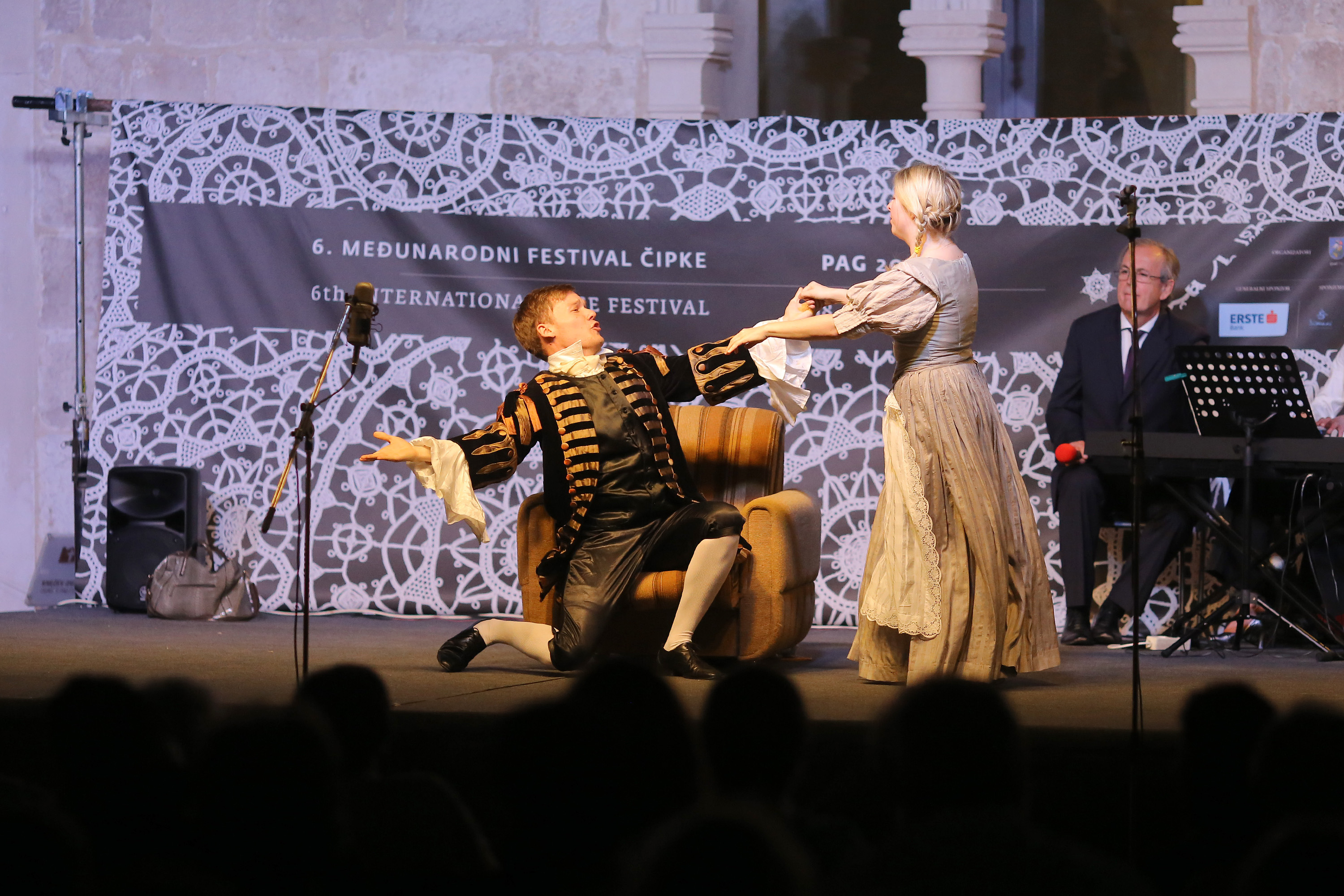 Svečano otvorenje 6. Međunarodnog festivala čipke: Opera Figarov pir Svečano otvorenje 6. Međunarodnog festivala čipke: Opera Figarov pir