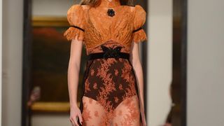 Modna revija “Lei Lou” Aleksandre Dojčinović u Modernoj galeriji