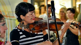 Performeri Saraswati na KalelargArt-u ; foto Iva Perinčić Performeri Saraswati na KalelargArt-u ; foto Iva Perinčić