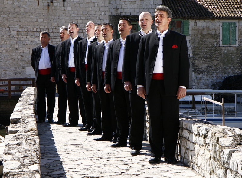 Snimanje spota za pjesmu “Ružo crvena”