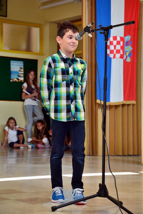 Prvi dan škole u OŠ Stanovi  ; foto Iva Perinčić