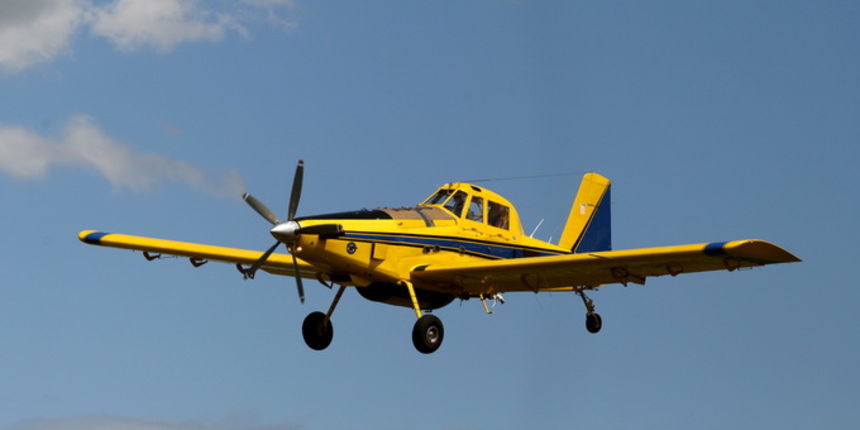 Zadar, 130513.
Predsjednik Vlade RH Zoran Milanovic prisustvovao je programu pokazne vatrogasne vjezbe Ljeto 2013 u Zracnoj luci Zadar. U pokaznoj vatrogasnoj vjezbi sudjelovale su protupozarne snage Drzavne uprave za zastitu i spasavanje, Namjenski orga Zadar, 130513.
Predsjednik Vlade RH Zoran Milanovic prisustvovao je programu pokazne vatrogasne vjezbe Ljeto 2013 u Zracnoj luci Zadar. U pokaznoj vatrogasnoj vjezbi sudjelovale su protupozarne snage Drzavne uprave za zastitu i spasavanje, Namjenski orga