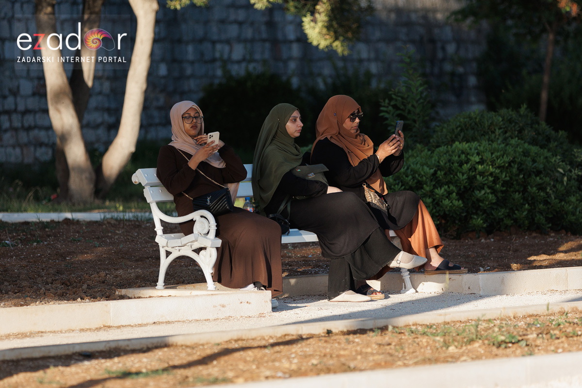 Večernji đir po gradu 18. lipnja 2024. Večernji đir po gradu 18. lipnja 2024.