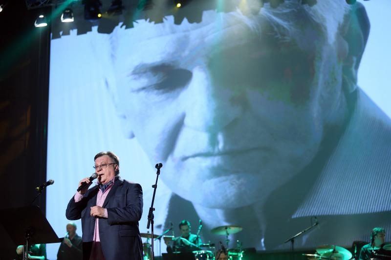 U koncertnoj dvorani Vatroslav Lisinski održan koncert “Hiljade pahulja bijelih” posvećen Kemalu Montenu. Foto. Goran Stanzl/PIXSELL U koncertnoj dvorani Vatroslav Lisinski održan koncert “Hiljade pahulja bijelih” posvećen Kemalu Montenu. Foto. Goran Stanzl/PIXSELL