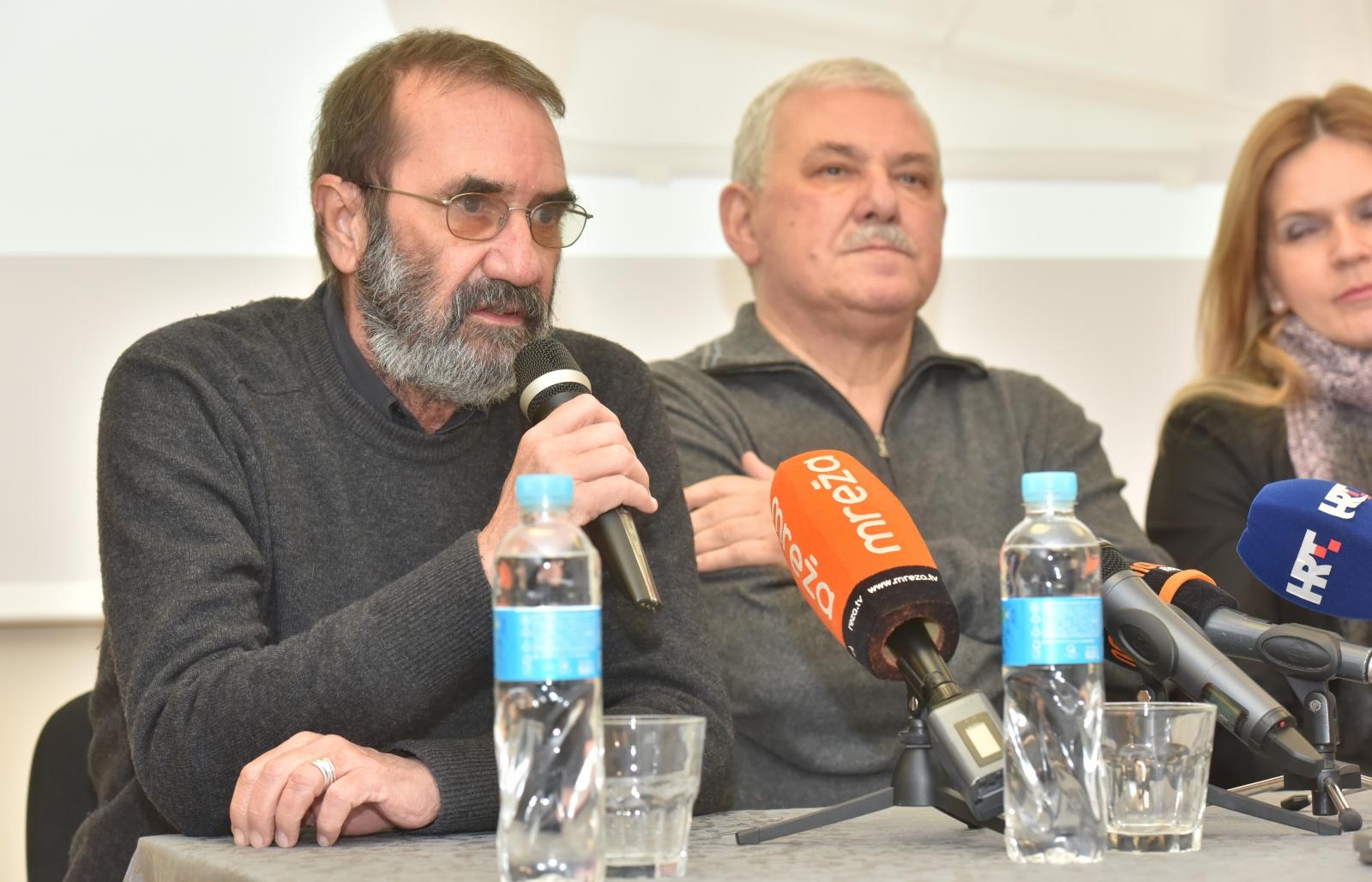 U Kneževoj palači predstavljen novi koncertni klavir