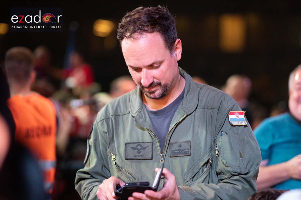 Veličanstven doček četvorice zadarskih Vatrenih Veličanstven doček četvorice zadarskih Vatrenih