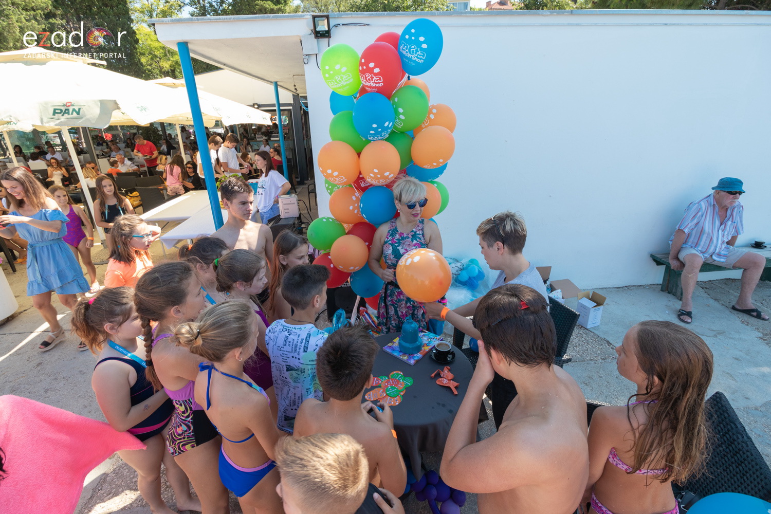 Meta feštica od balona i Ballon Jump