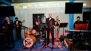 Tribute to Sinatra: Davor Pekota i Fokus Band @ Famous Beach Bar