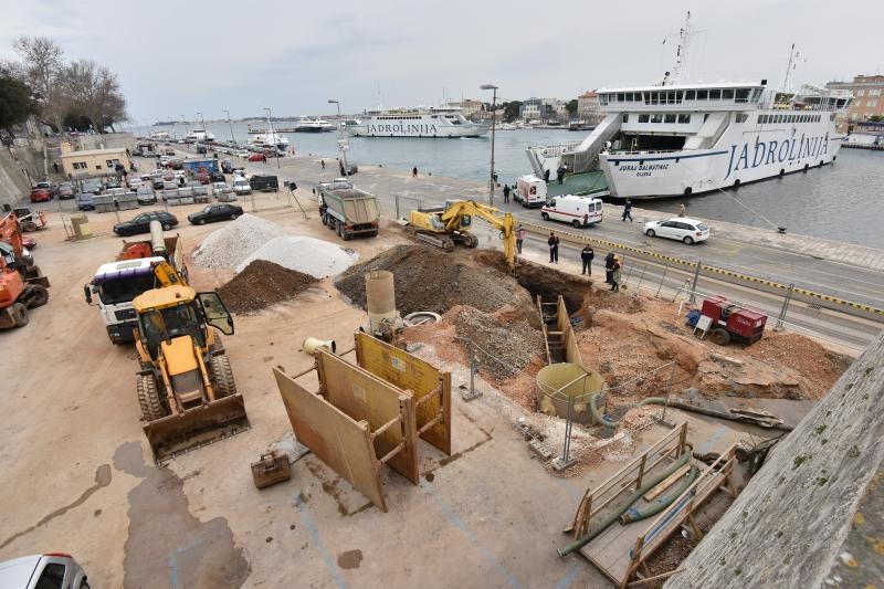Radovi na izgradnji kanalizacijskog sustava na Liburnskoj obali. Photo: Dino Stanin/PIXSELL