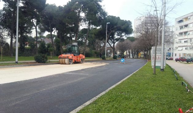 Asfaltiranje, asfalt, Radovi u Ulici Josipa bana Jelačića