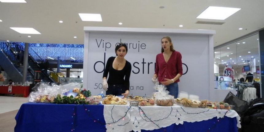 Predbožićna akcija u Suernovi, Foto: Udruga Down Zadarske županije, Anđela Horvat